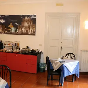 *** Couette-café L'elefante Italie