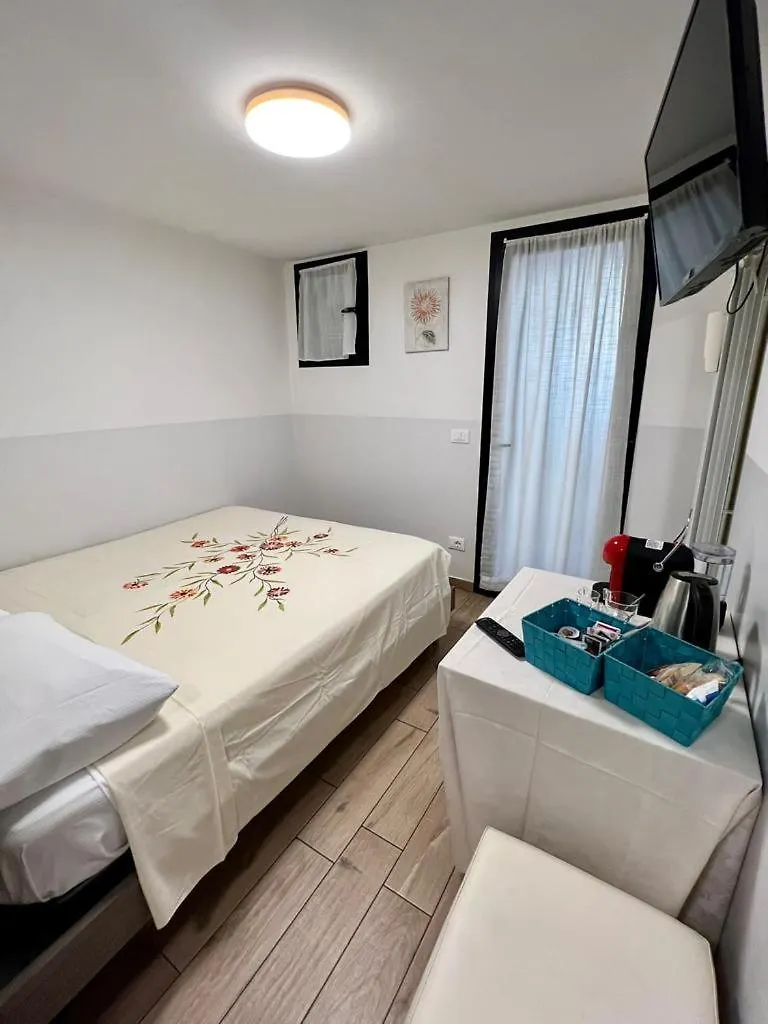 Casa Zeffirino Hotel Sanremo Italy