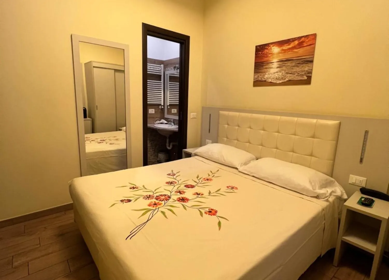 Casa Zeffirino Hotel Sanremo Guest house